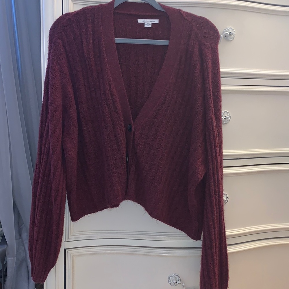 American Eagle sweater